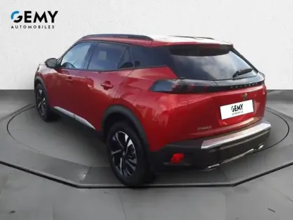 Photo 6 Peugeot 2008  PureTech 130 S&S BVM6