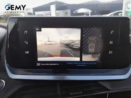 Photo 19 Peugeot 2008  PureTech 130 S&S BVM6