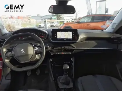 Photo 7 Peugeot 2008  PureTech 130 S&S BVM6