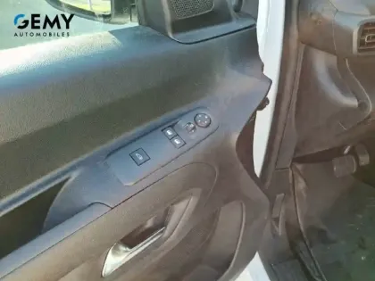 Photo 20 Citroën Berlingo  VAN TAILLE M 650KG BLUEHDI 130 S&S EAT8