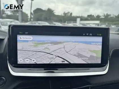 Photo 11 Peugeot 2008  PureTech 130 S&S EAT8