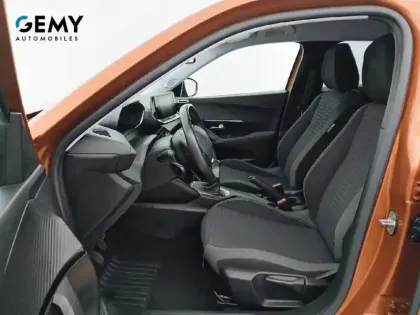 Photo 46 Peugeot 2008  BlueHDi 110 S&S BVM6