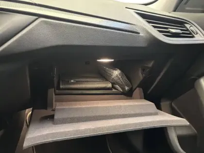 Photo 21 BMW Serie 1 116i 109 ch DKG7