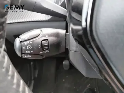 Photo 14 Peugeot 208  PureTech 100 S&S BVM6