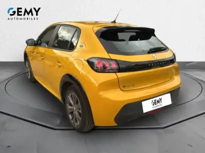 Photo 6 Peugeot 208  Electrique 50 kWh 136ch