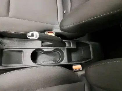 Photo 33 Renault Clio  SCe 65