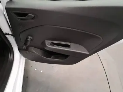 Photo 21 Renault Clio  SCe 65