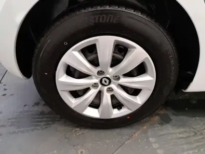 Photo 13 Renault Clio  SCe 65