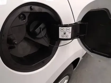 Photo 19 Renault Clio  SCe 65