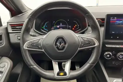 Photo 10 Renault Clio  E-Tech 140