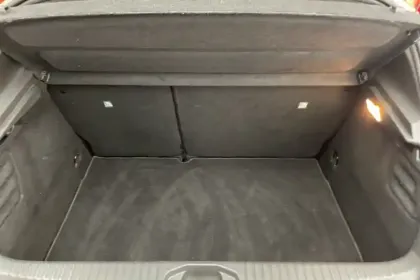 Photo 51 Renault Clio  E-Tech 140