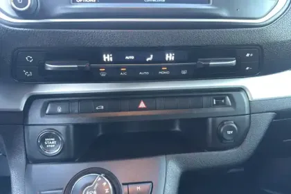 Photo 18 Peugeot Expert  FGN M BLUEHDI 145 S&S EAT8