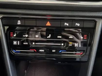 Photo 23 Volkswagen T-roc  2.0 TDI 150 Start/Stop DSG7