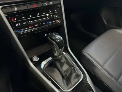 Photo 14 Volkswagen T-roc  2.0 TDI 150 Start/Stop DSG7