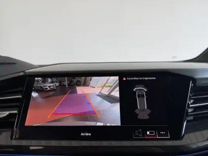 Photo 11 Audi Q4  e-tron 45 285 ch 82 kWh