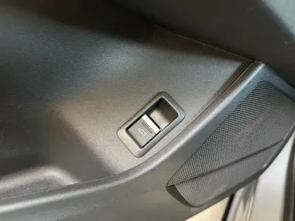 Photo 37 Audi Q4  e-tron 45 285 ch 82 kWh