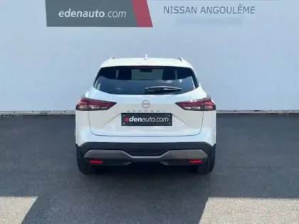 Photo 21 Nissan Qashqai  Mild Hybrid 140 ch