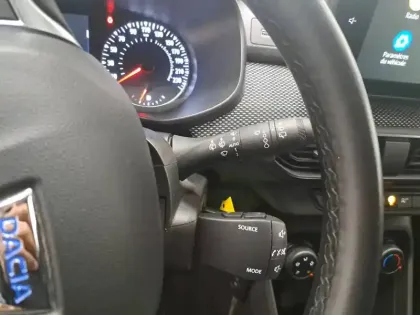 Photo 110 Dacia Sandero  SCe 65 - 22