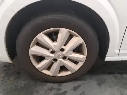 Photo 56 Dacia Sandero  SCe 65 - 22