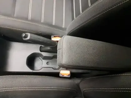 Photo 33 Dacia Sandero  SCe 65 - 22