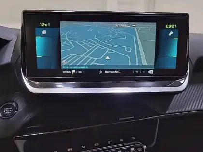 Photo 18 Peugeot 208 Gén. II Ph1 NG Roadtrip 5