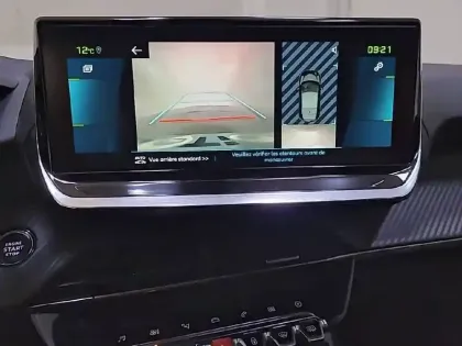 Photo 19 Peugeot 208 Gén. II Ph1 NG Roadtrip 5