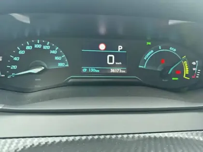 Photo 9 Peugeot 208  Electrique 50 kWh 136ch