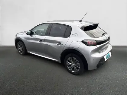 Photo 6 Peugeot 208  Electrique 50 kWh 136ch