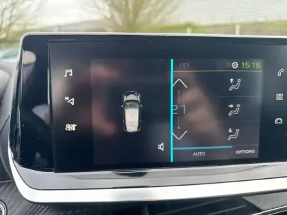 Photo 14 Peugeot 208  Electrique 50 kWh 136ch