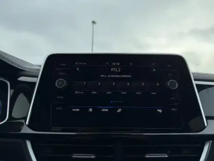 Photo 19 Volkswagen T-roc  1.5 TSI EVO2 150 Start/Stop DSG7