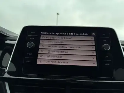 Photo 26 Volkswagen T-roc  1.5 TSI EVO2 150 Start/Stop DSG7