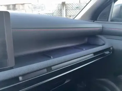 Photo 59 Hyundai Tucson  1.6 T-GDI 215 Hybrid BVA6