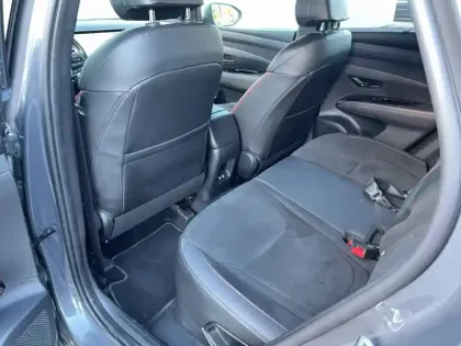 Photo 10 Hyundai Tucson  1.6 T-GDI 215 Hybrid BVA6