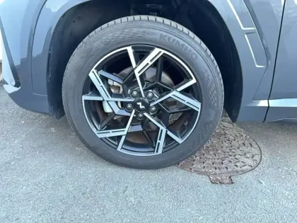 Photo 8 Hyundai Tucson  1.6 T-GDI 215 Hybrid BVA6