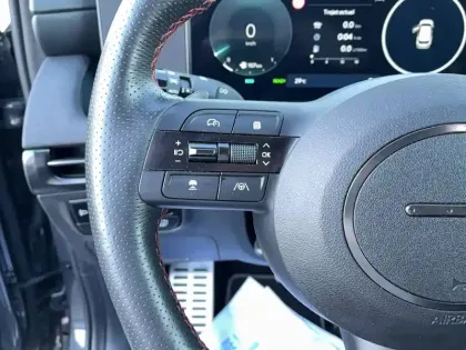 Photo 15 Hyundai Tucson  1.6 T-GDI 215 Hybrid BVA6