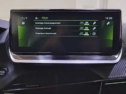 Photo 22 Peugeot 2008  PureTech 130 S&S BVM6