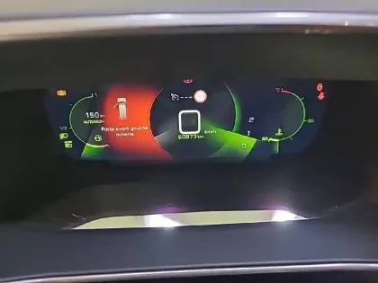 Photo 9 Peugeot 2008  PureTech 130 S&S BVM6