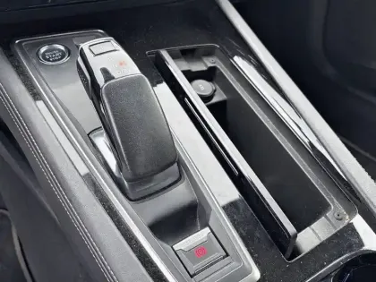 Photo 13 Peugeot 508  SW Hybrid 225 e-EAT8