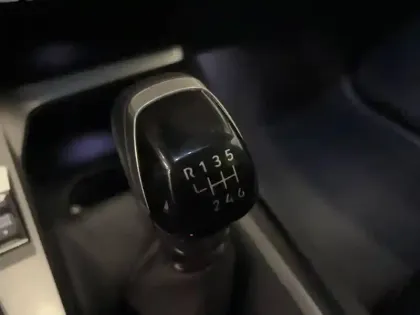 Photo 12 Peugeot 308  PureTech 130ch S&S BVM6