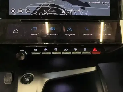 Photo 16 Peugeot 308  PureTech 130ch S&S BVM6