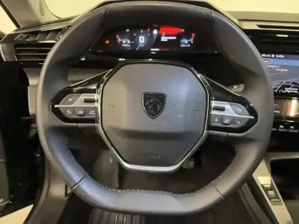 Photo 15 Peugeot 308  PureTech 130ch S&S BVM6