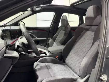 Photo 17 Audi Q5  e-hybrid 299 ch S tronic 7 Quattro