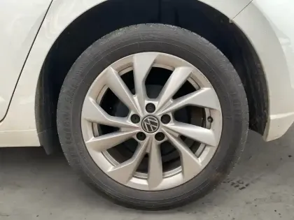 Photo 8 Volkswagen Polo  1.0 TSI 95 S&S BVM5