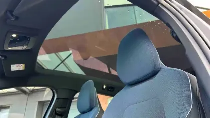 Photo 13 Volvo Ex30  Single Extended Range 272 ch 1EDT