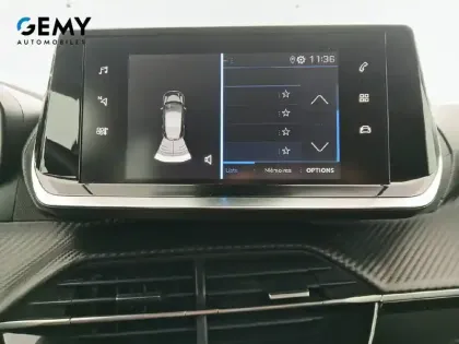 Photo 40 Peugeot 208  BlueHDi 100 S&S BVM6