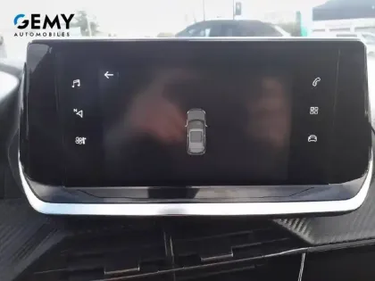 Photo 47 Peugeot 2008  PureTech 100 S&S BVM6