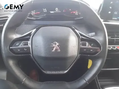 Photo 67 Peugeot 2008  PureTech 100 S&S BVM6