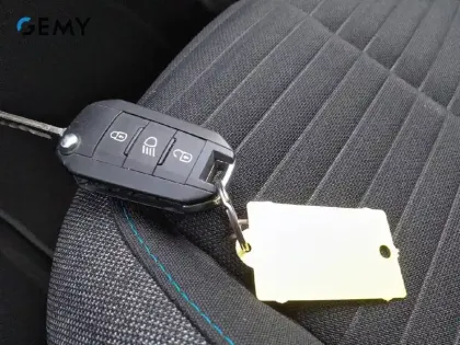 Photo 51 Peugeot 2008  PureTech 100 S&S BVM6