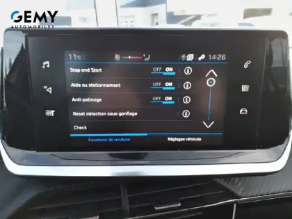 Photo 19 Peugeot 208  PureTech 75 S&S BVM5