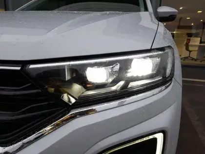 Photo 21 Volkswagen T-roc  1.5 TSI 150 EVO Start/Stop DSG7